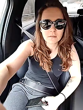 Tinas5 online show from 3, 3, 2026