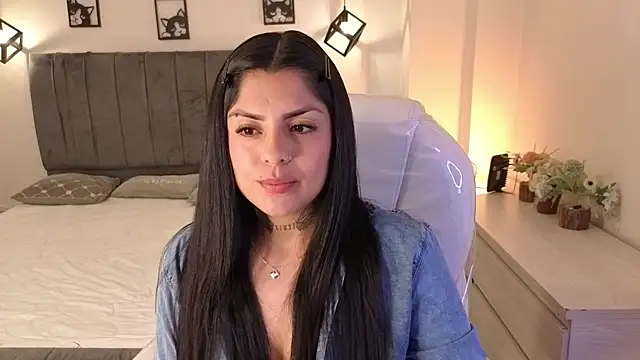 Catalinaa martinez online show from 22, 11, 2025