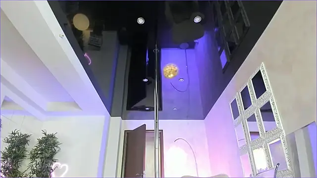 LisaAkira online show from 13, 11, 2025