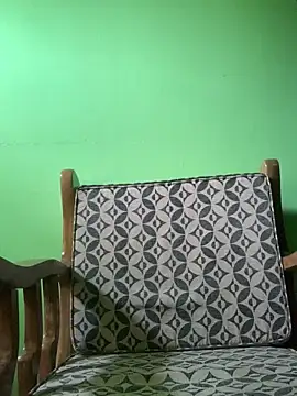 Black 8inch Jordi online show from 19, 4, 2026