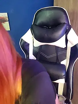 jnilu1227 online show from 14, 3, 2025