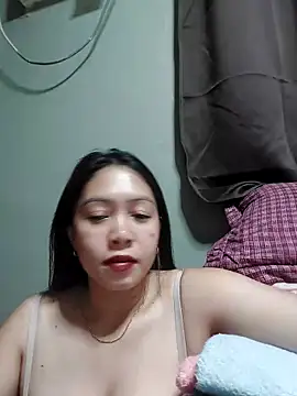 MissKitty31 online show from 24, 4, 2026