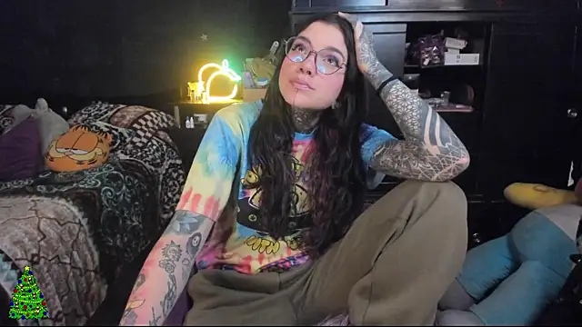 Lilmarieee online show from 28, 12, 2024