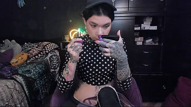 Lilmarieee online show from 3, 2, 2025