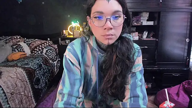 Lilmarieee online show from 10, 2, 2025