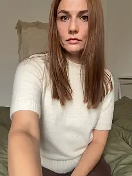 Snapshot of BritneyHall chatting on 23, 3, 2026 BritneyHall online show from 23, 3, 2026