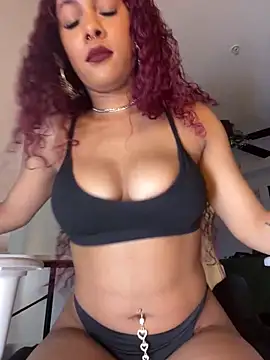 Snapshot of goddessxdreaxo chatting on 5, 12, 2024 goddessxdreaxo online show from 5, 12, 2024