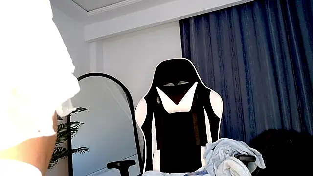 Snapshot of bigbootycyone chatting on 24, 9, 2025 bigbootycyone online show from 24, 9, 2025