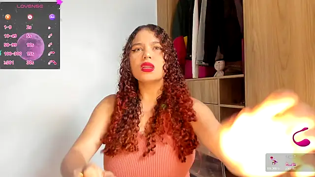 Snapshot of Ash_milk chatting on 15, 5, 2026 Ash milk online show from 15, 5, 2026