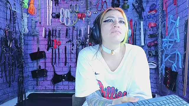 PANDORANEZZ online show from 15, 11, 2025