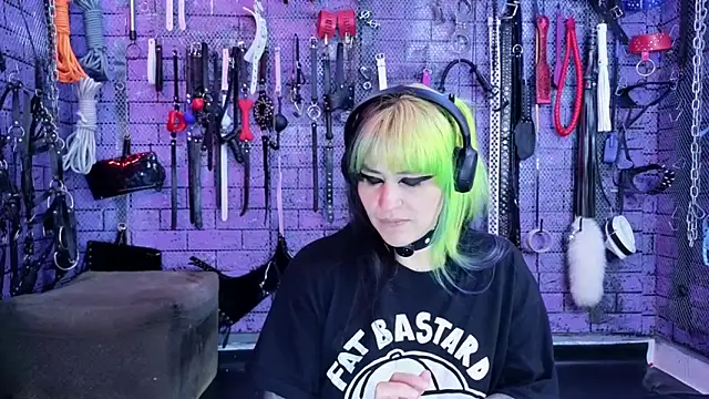 PANDORANEZZ online show from 15, 6, 2026