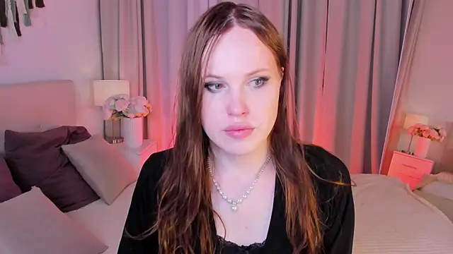 EffieMinki online show from 6, 7, 2026
