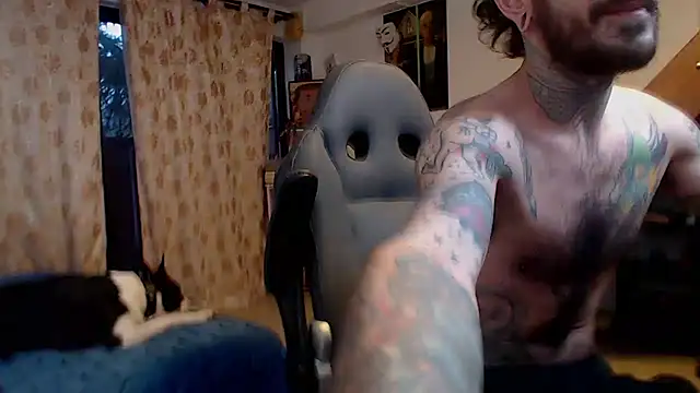 Snapshot of harry_reems1 chatting on 12, 12, 2024 harry reems1 online show from 12, 12, 2024