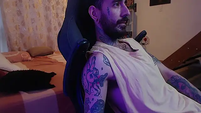 Snapshot of harry_reems1 chatting on 24, 12, 2024 harry reems1 online show from 24, 12, 2024