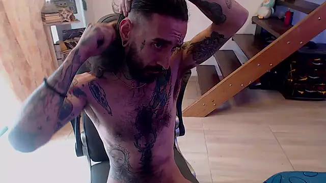 Snapshot of harry_reems1 chatting on 10, 1, 2025 harry reems1 online show from 10, 1, 2025