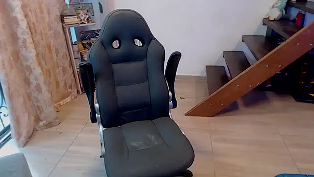 Snapshot of harry_reems1 chatting on 10, 1, 2025 harry reems1 online show from 10, 1, 2025