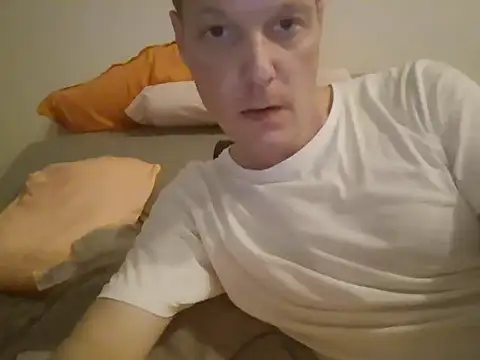 Snapshot of iluvhottenns chatting on 26, 6, 2026 iluvhottenns online show from 26, 6, 2026