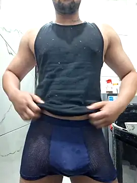 Snapshot of GYMBOY0071 chatting on 19, 2, 2026 GYMBOY0071 online show from 19, 2, 2026