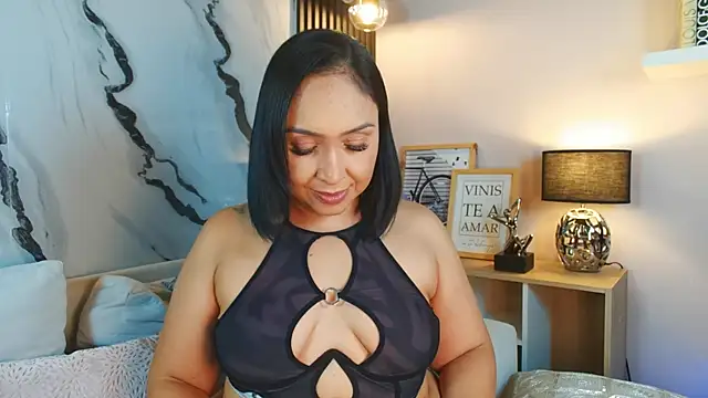 Madissononee online show from 4, 2, 2025