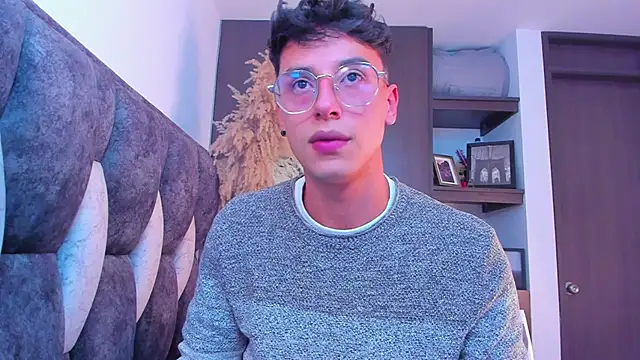 I Gabriel online show from 11, 12, 2024