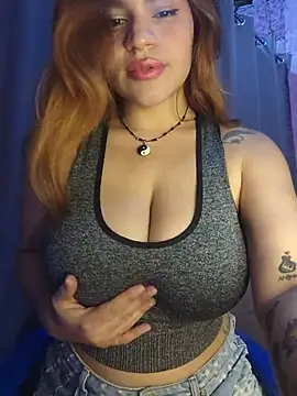 Snapshot of SexyFriends_ chatting on 22, 7, 2026 SexyFriends online show from 22, 7, 2026