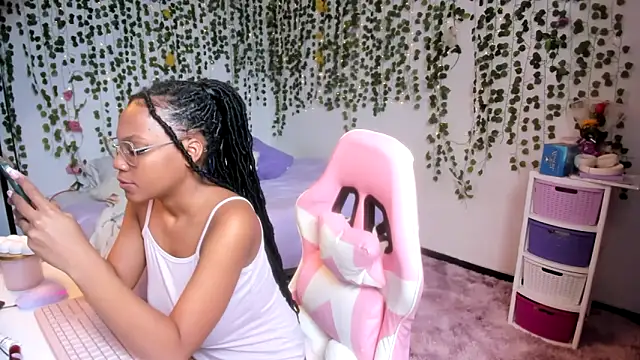 violeta milleer online show from 19, 11, 2025