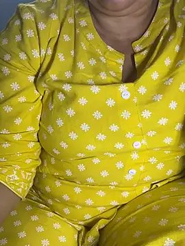 Snapshot of Preet_Kaur_69 chatting on 7, 5, 2026 Preet Kaur 69 online show from 7, 5, 2026