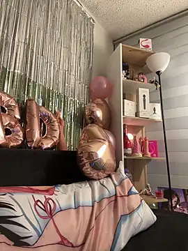 lilly sweett online show from 16, 12, 2025