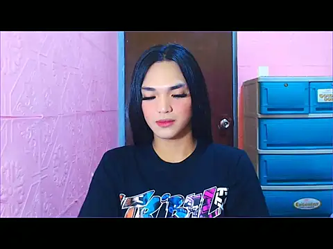 WONDERWOMAN2023 online show from 28, 11, 2025