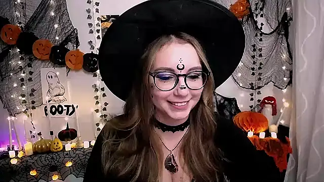 SweetPrincess  online show from 29, 10, 2025