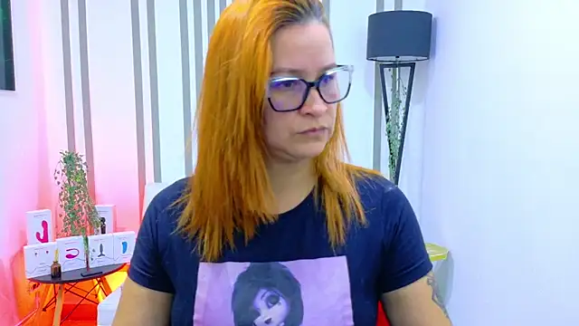 Britney taylor  online show from 12, 11, 2025