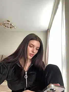 Snapshot of little_belucci chatting on 18, 1, 2026 little belucci online show from 18, 1, 2026