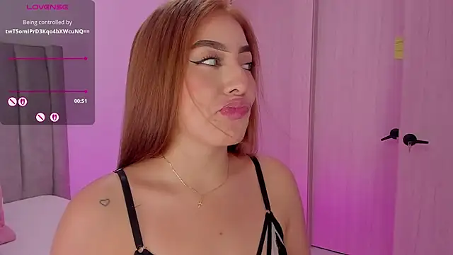 Snapshot of MaddyyLennon chatting on 23, 5, 2026 MaddyyLennon online show from 23, 5, 2026