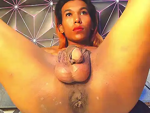 Snapshot of DirtyJudi chatting on 4, 6, 2026 DirtyJudi online show from 4, 6, 2026