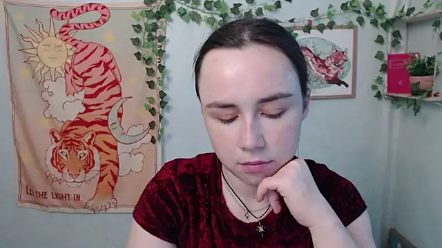 Snapshot of VeryVeryVeryShy_ chatting on 25, 6, 2026 VeryVeryVeryShy online show from 25, 6, 2026