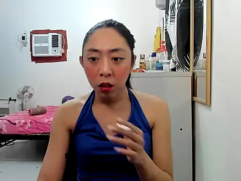 Snapshot of ErikaJayne4u chatting on 20, 7, 2026 ErikaJayne4u online show from 20, 7, 2026