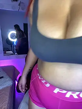 Snapshot of Kaarol69 chatting on 30, 10, 2025 Kaarol69 online show from 30, 10, 2025