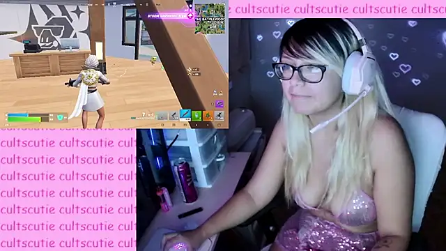 Snapshot of cultscutie chatting on 26, 7, 2026 cultscutie online show from 26, 7, 2026
