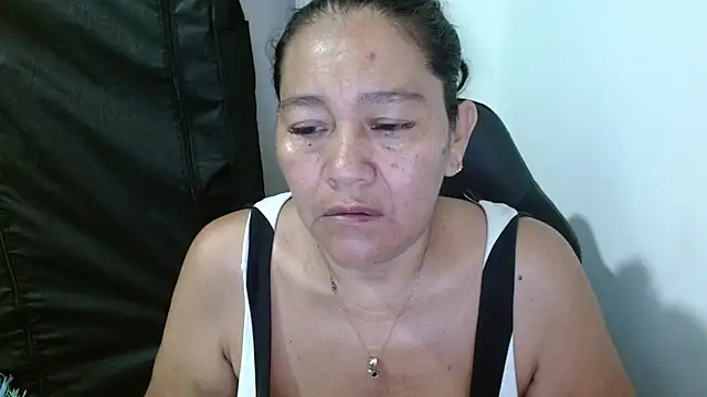 Snapshot of katia_mature chatting on 13, 11, 2025 katia mature online show from 13, 11, 2025