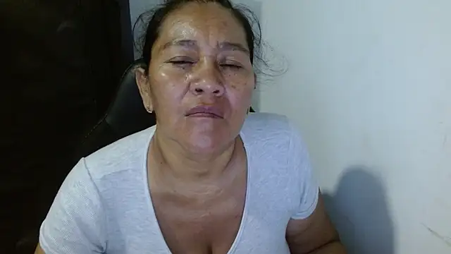 Snapshot of katia_mature chatting on 29, 11, 2025 katia mature online show from 29, 11, 2025