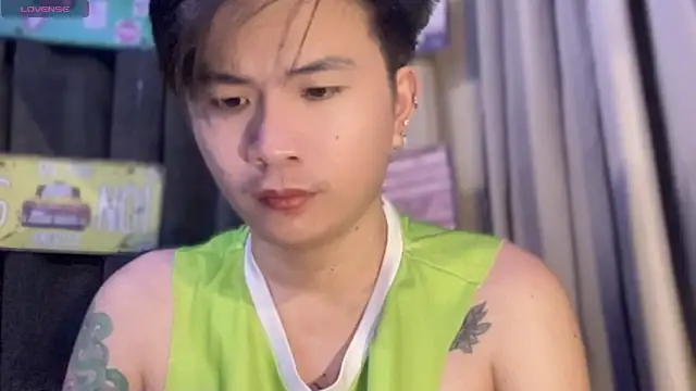 Sexy Handsome Drex online show from 23, 3, 2026