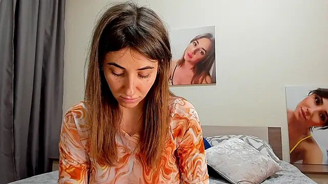 Snapshot of Squishy_Goddess chatting on 6, 3, 2025 Squishy Goddess online show from 6, 3, 2025