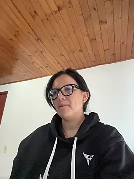 SWEETLILY18 online show from 1, 7, 2026