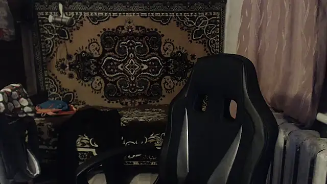 Snapshot of AlisaLaDiva chatting on 2, 1, 2025 AlisaLaDiva online show from 2, 1, 2025