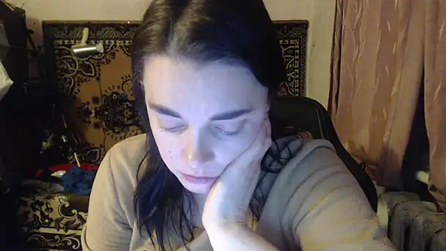 Snapshot of AlisaLaDiva chatting on 14, 2, 2025 AlisaLaDiva online show from 14, 2, 2025