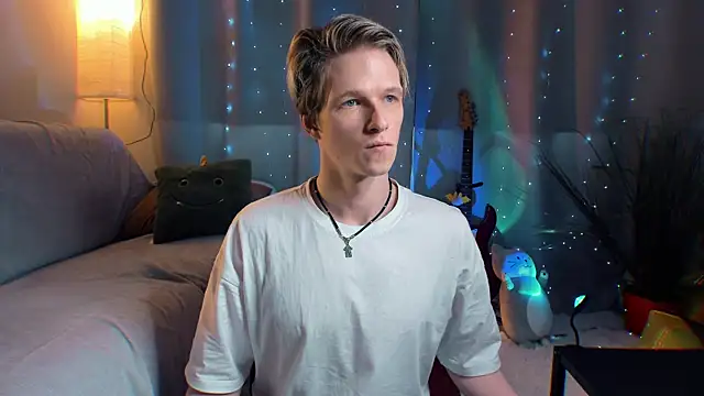 Breston Sweet online show from 3, 4, 2026