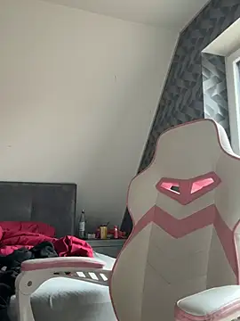 newMichelle online show from 10, 3, 2026