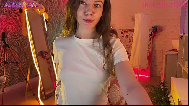 Snapshot of altertyan chatting on 27, 4, 2026 altertyan online show from 27, 4, 2026