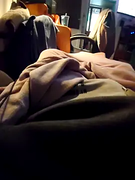 Snapshot of anonymus9006 chatting on 15, 1, 2026 anonymus9006 online show from 15, 1, 2026