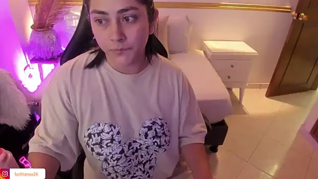 lucy26  online show from 23, 3, 2025